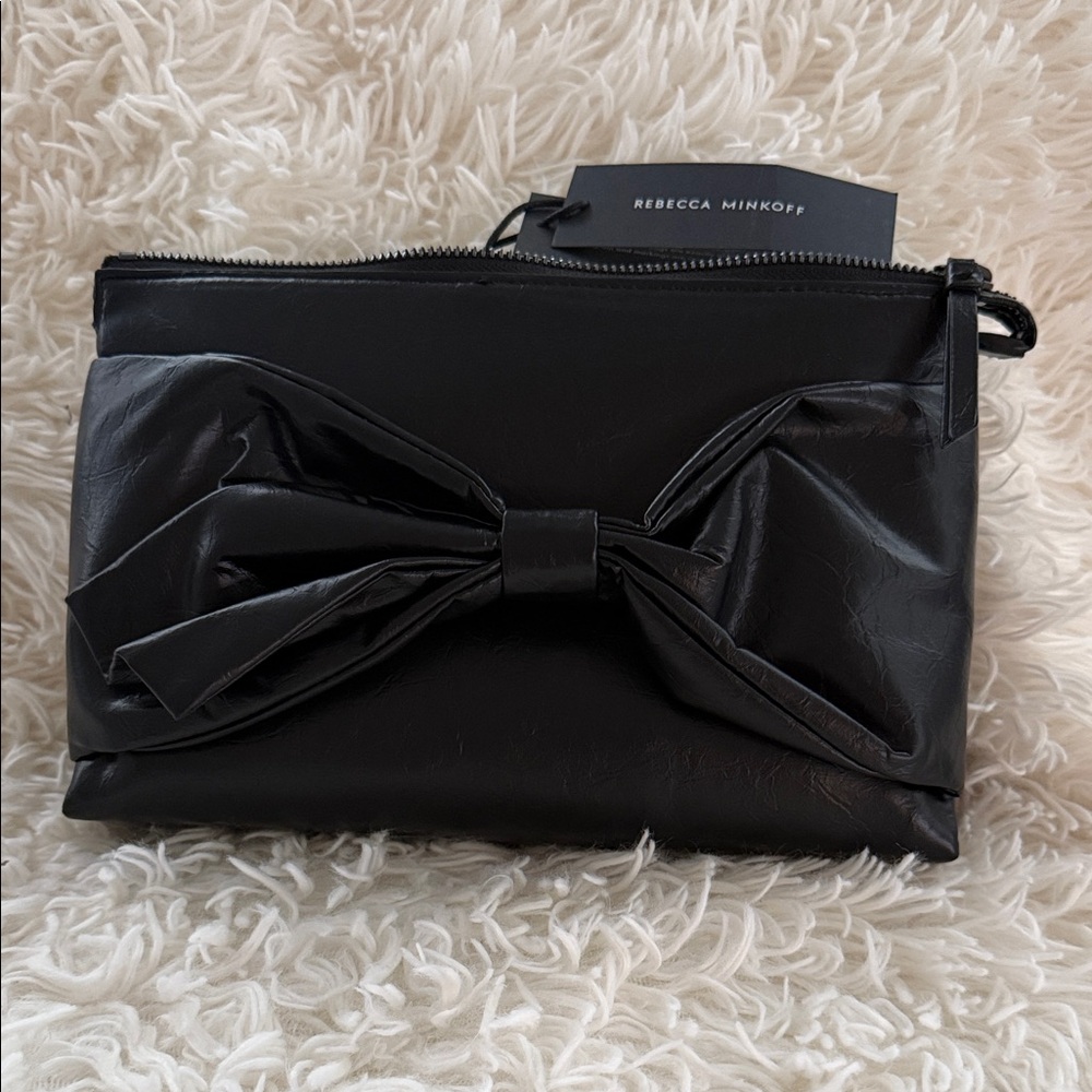 Elegant Black Bow Clutch